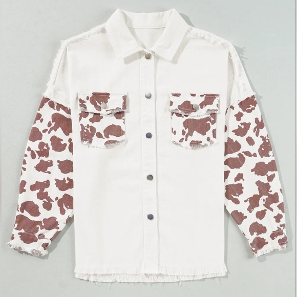 Cow Patchwork Oversized Denim Button-Up Collar Jean Jacket Frayed Exposed Seam - Picture 4 of 16